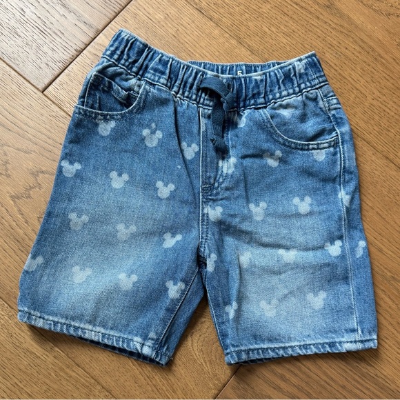 GAP Boys 5T Disney Mickey Mouse Pull-On Denim Shorts - EUC+ - Picture 1 of 4